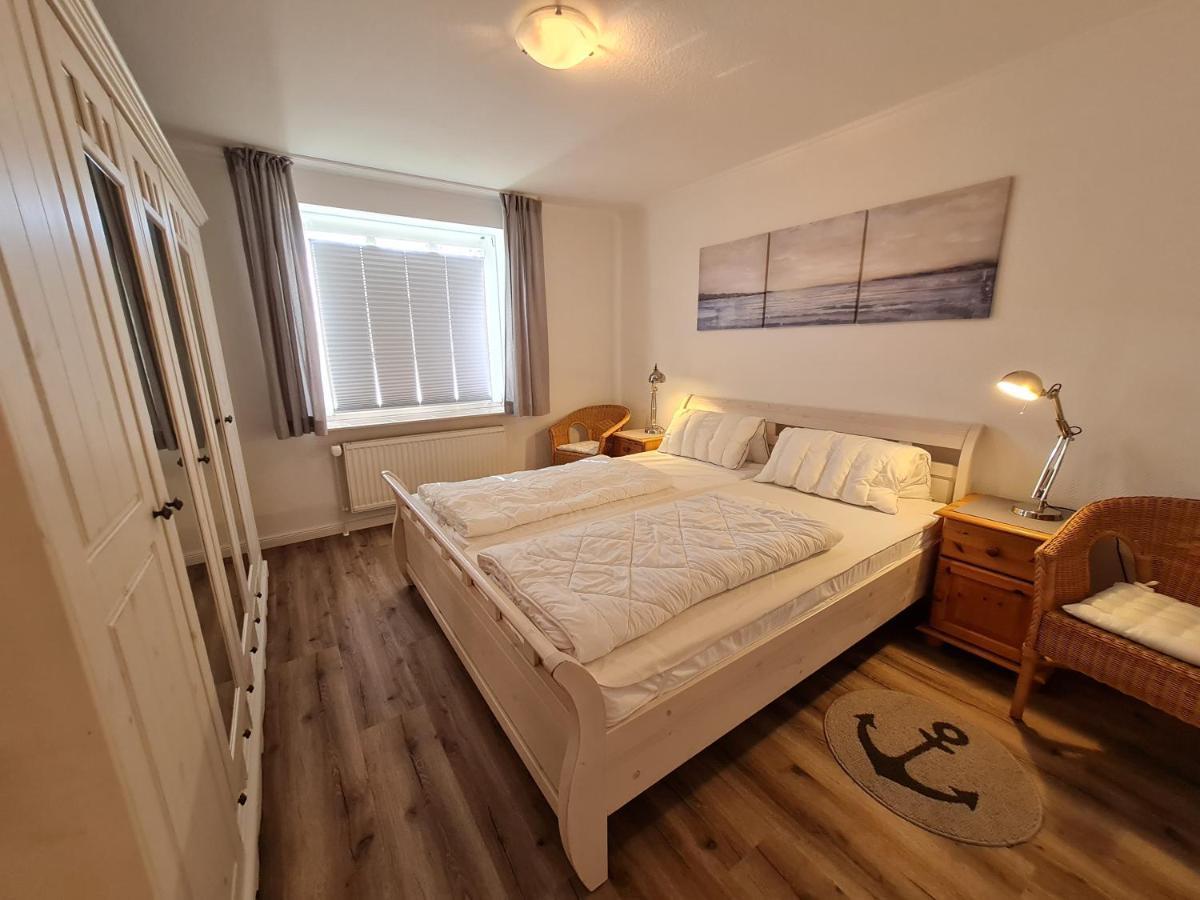 Ferienhaus Ellen, Eg Whg Utersum Buitenkant foto