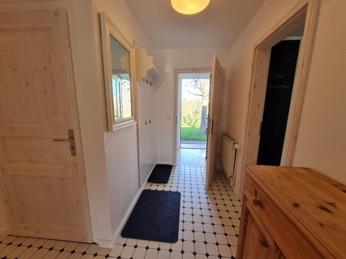 Ferienhaus Ellen, Eg Whg Utersum Buitenkant foto